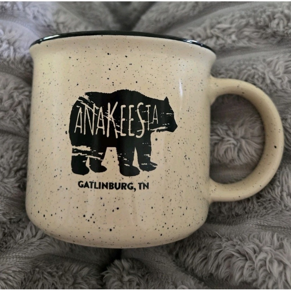 White Ceramic Black Speckled Campfire Mug Anakeesia Gatlinburg, TN NEW!